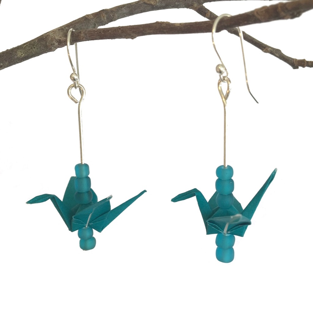 🆕🌸 Beaded Paper Crane Earrings in Turquoise